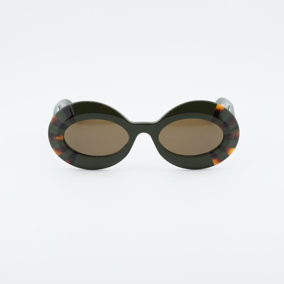 Loewe LW40091I 96E Sunglasses Havanan/Green Oval Frame, Brown Lenses